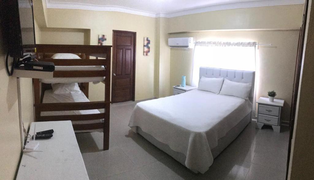 Hostal Bella Epoca Santo Domingo Exterior photo